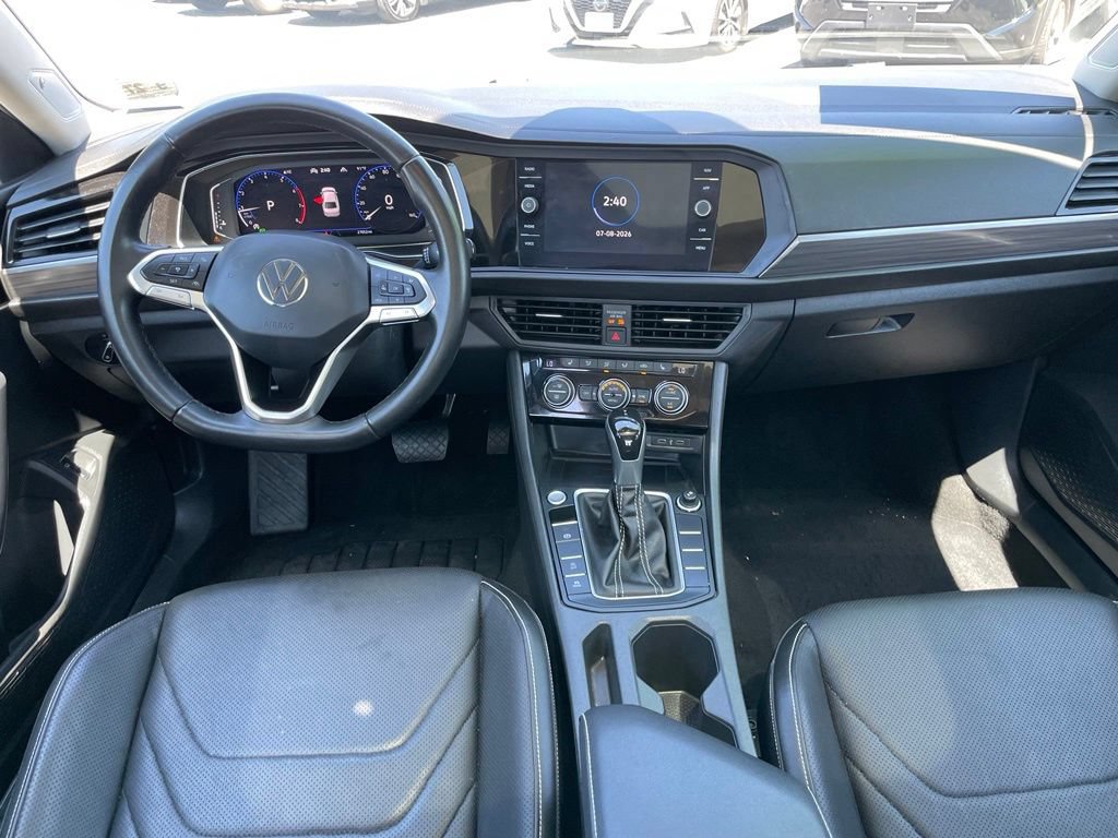 Used 2022 Volkswagen Jetta SEL FWD image 13