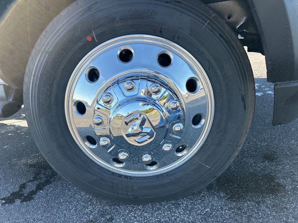 New 2026 RAM 5500 Tradesman w/ Chrome Appearance Group image 13