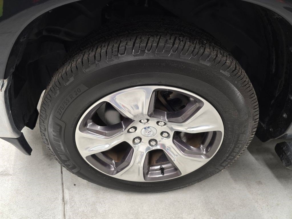 Used 2020 RAM 1500 Laramie RWD image 10