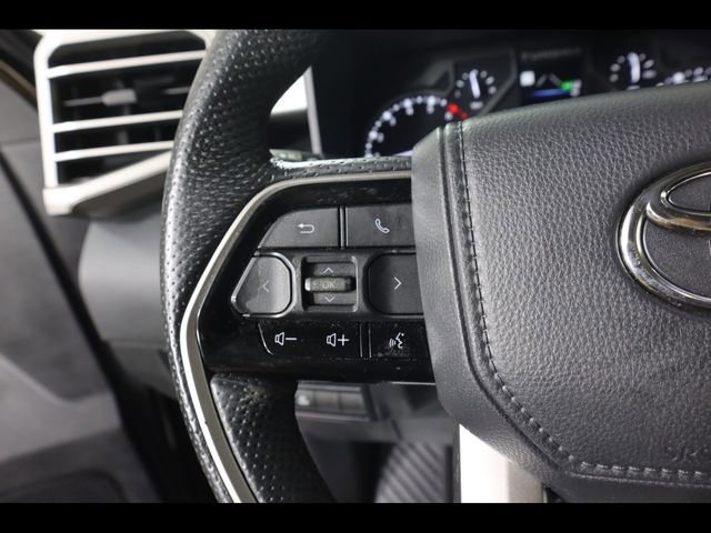 Used 2022 Toyota Tundra Limited w/ Power Package image 18