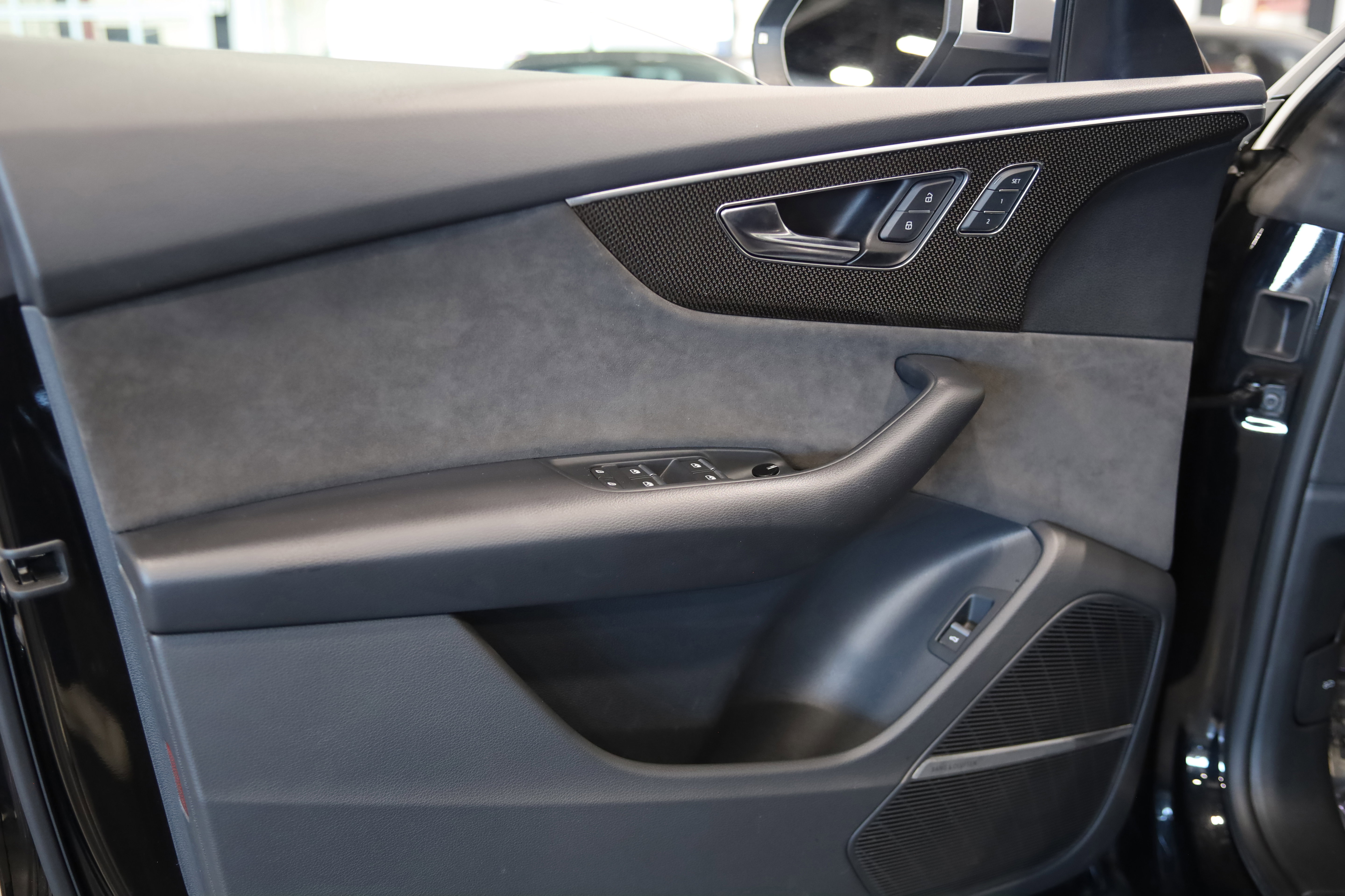 Used 2022 Audi SQ8 Premium Plus image 14