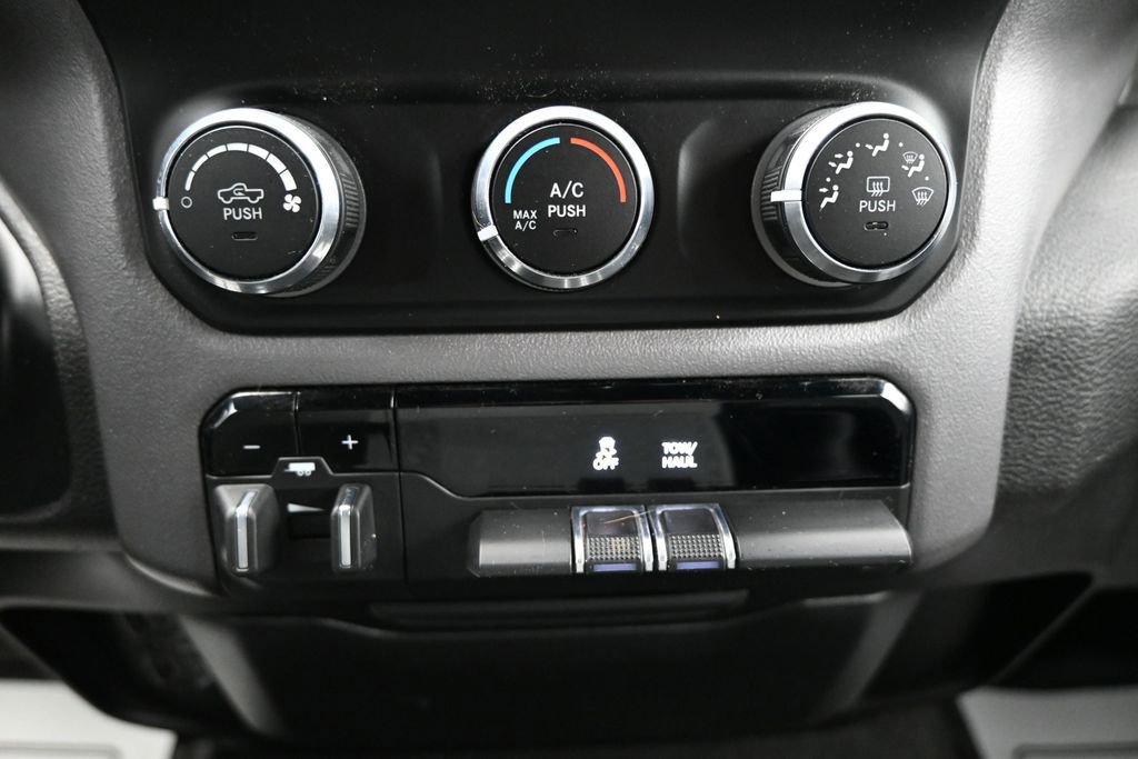 Used 2021 RAM 1500 Big Horn w/ Snow Plow Prep Group AWD/4WD image 18