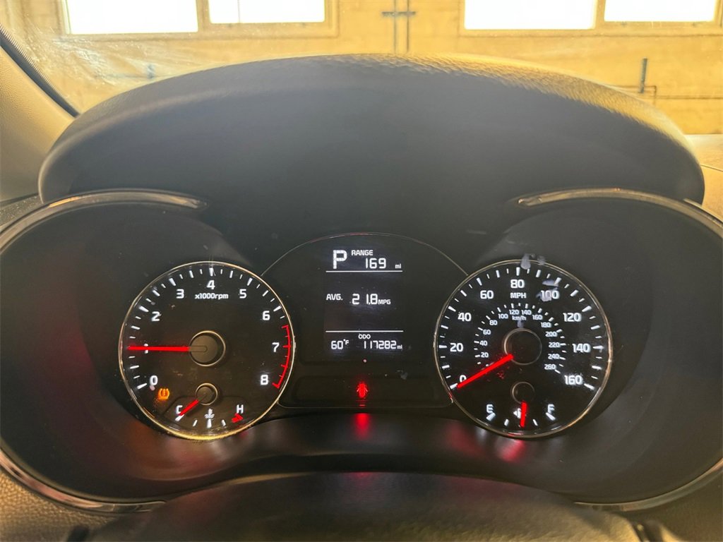 Used 2018 Kia Forte LX image 16