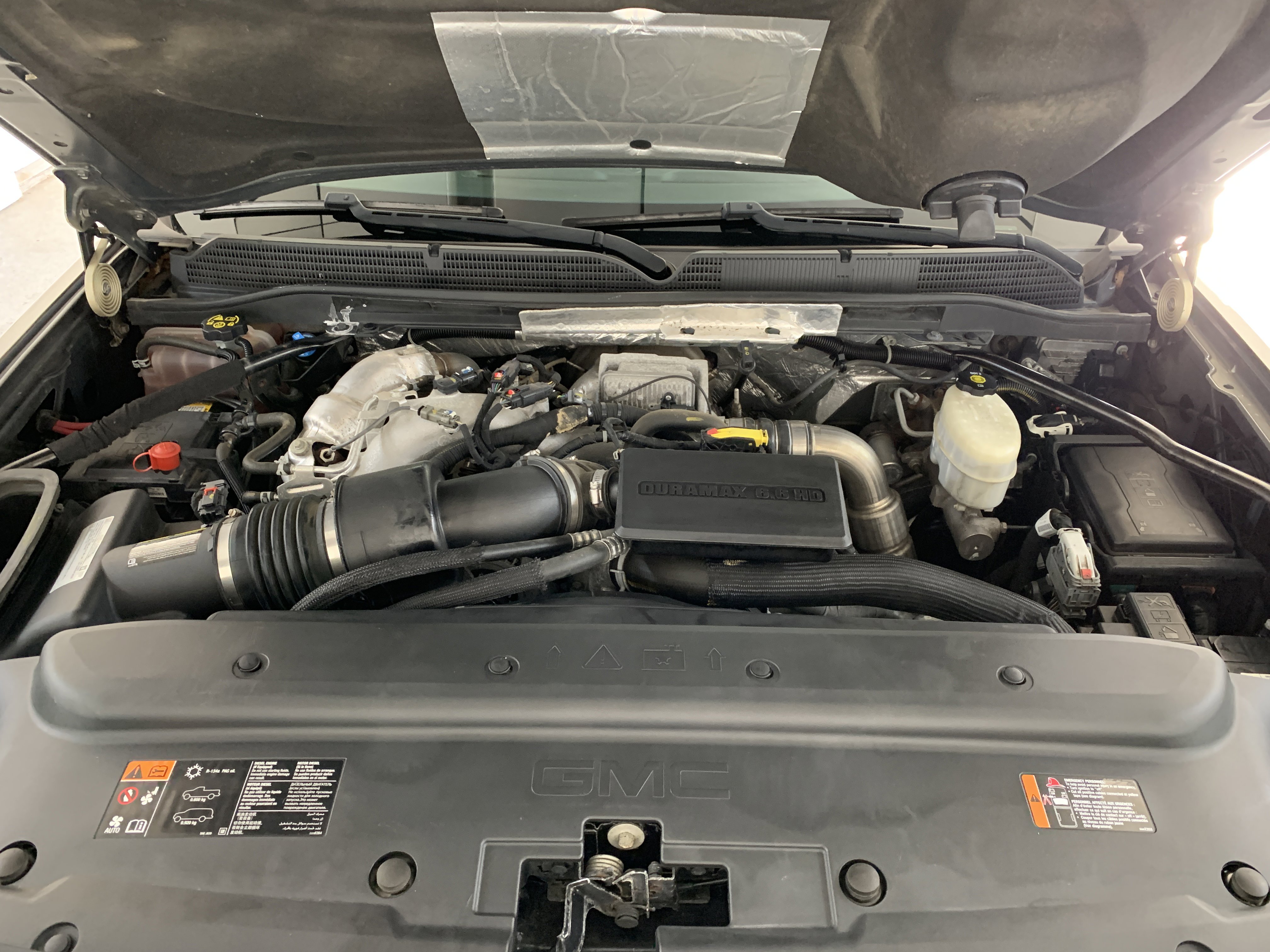 Used 2018 GMC Sierra 2500 Denali w/ Duramax Plus Package image 12