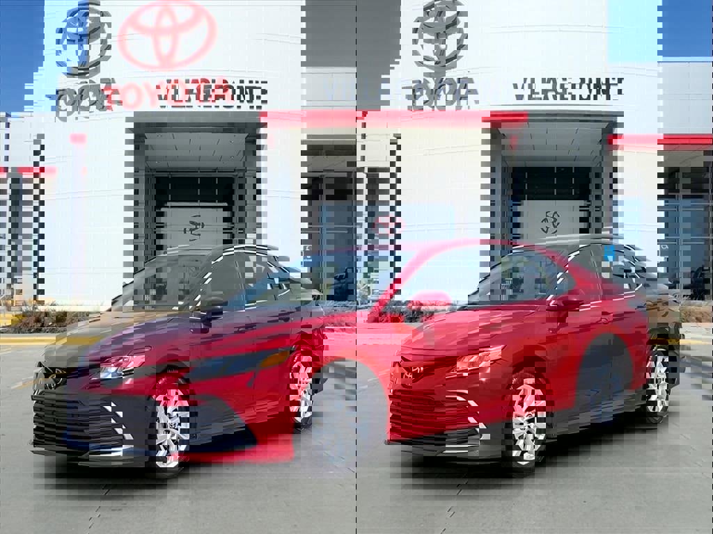 Used 2023 Toyota Camry LE