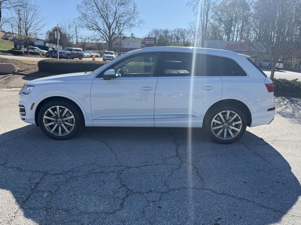 Used 2018 Audi Q7 3.0T Prestige image 2
