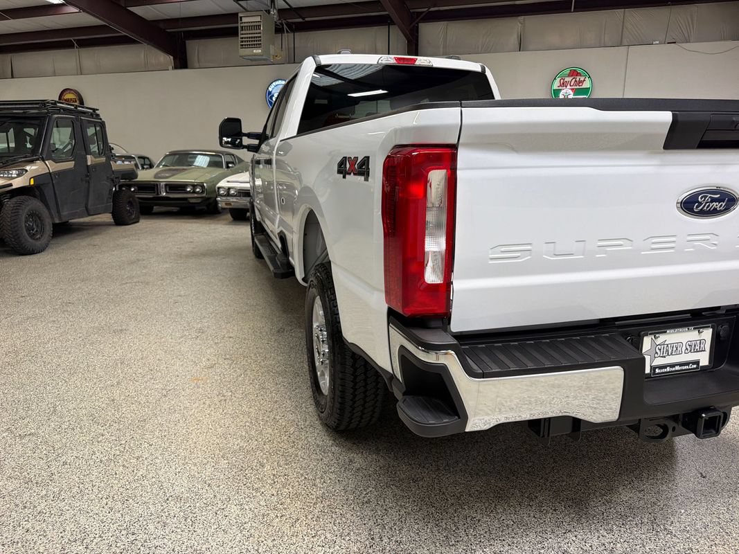 Used 2025 Ford F250 XLT AWD/4WD image 15
