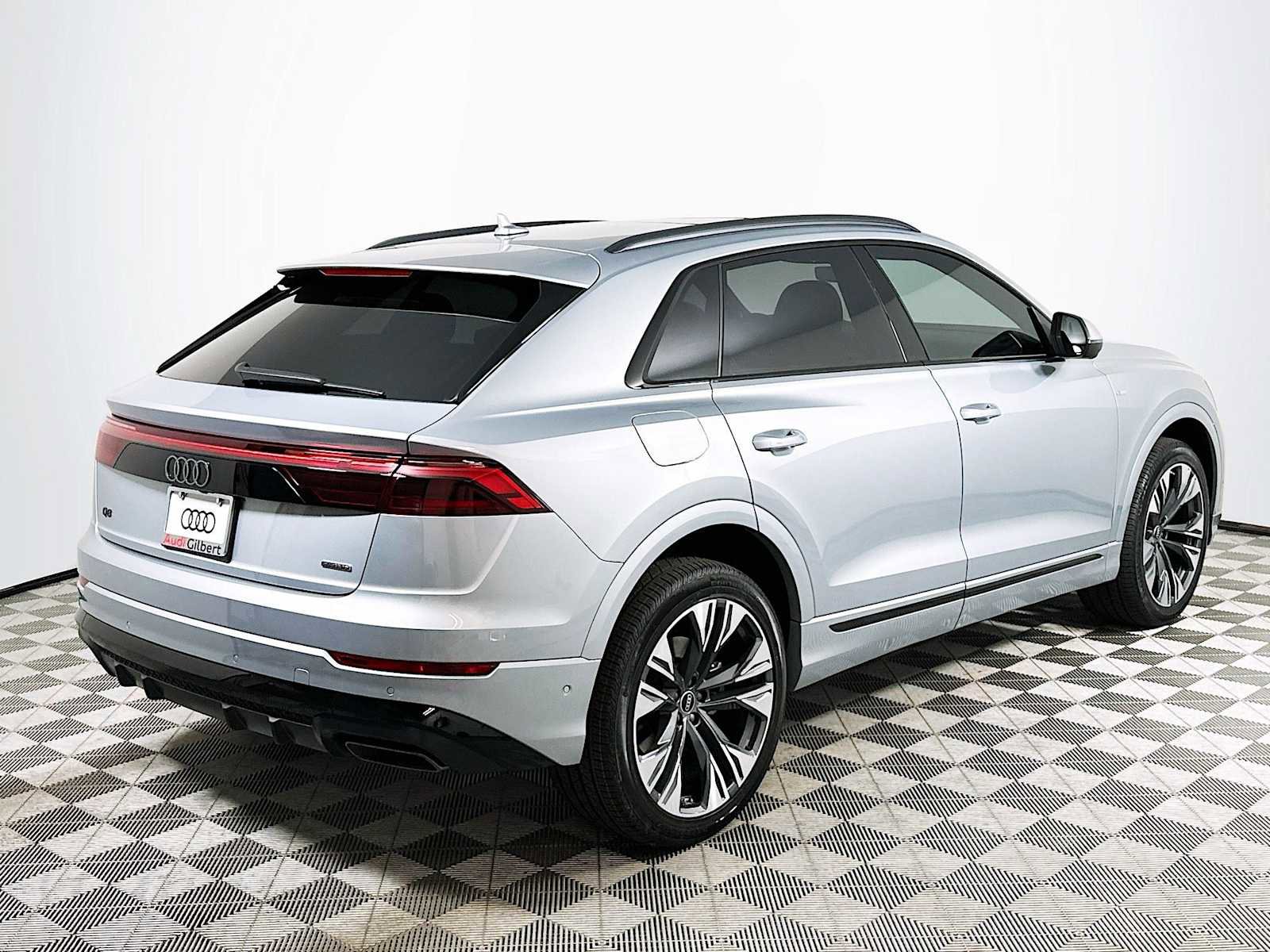 New 2025 Audi Q8 Prestige image 7