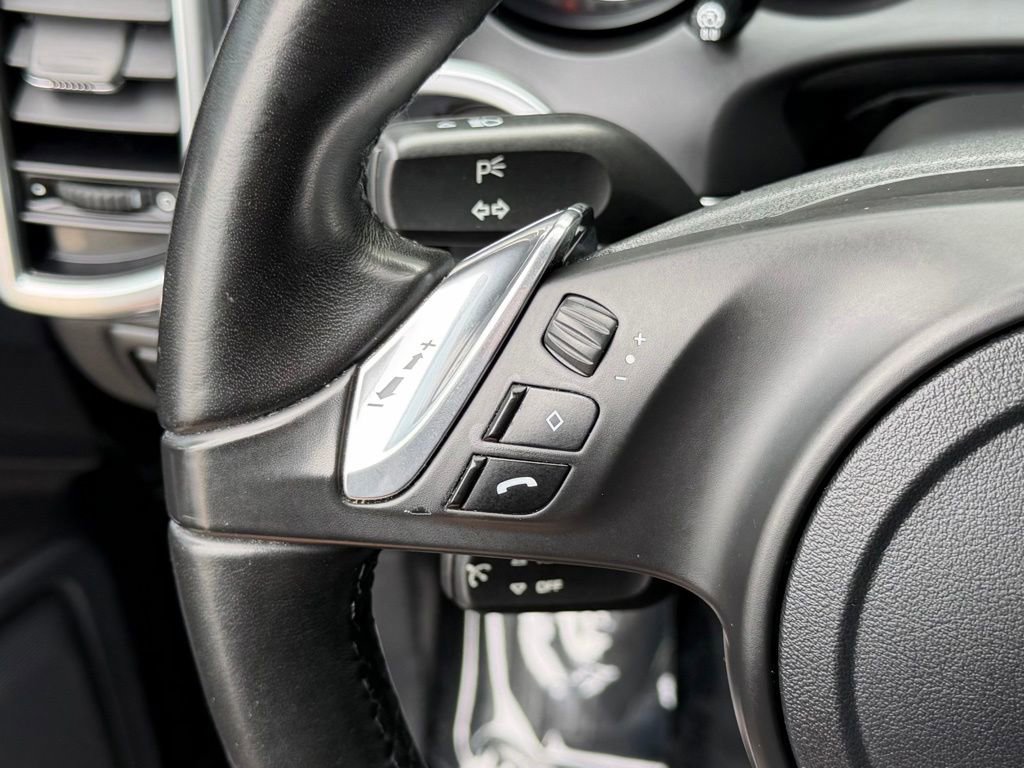 Used 2013 Porsche Cayenne GTS AWD/4WD image 36