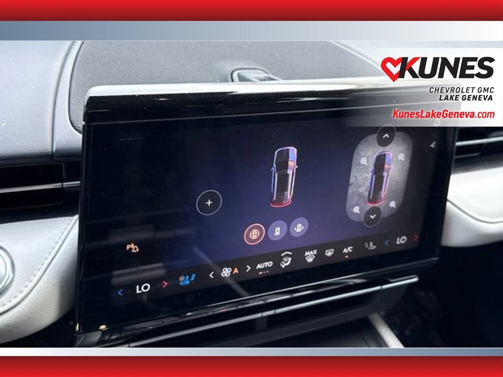 Used 2024 Lincoln Nautilus Reserve AWD/4WD image 32