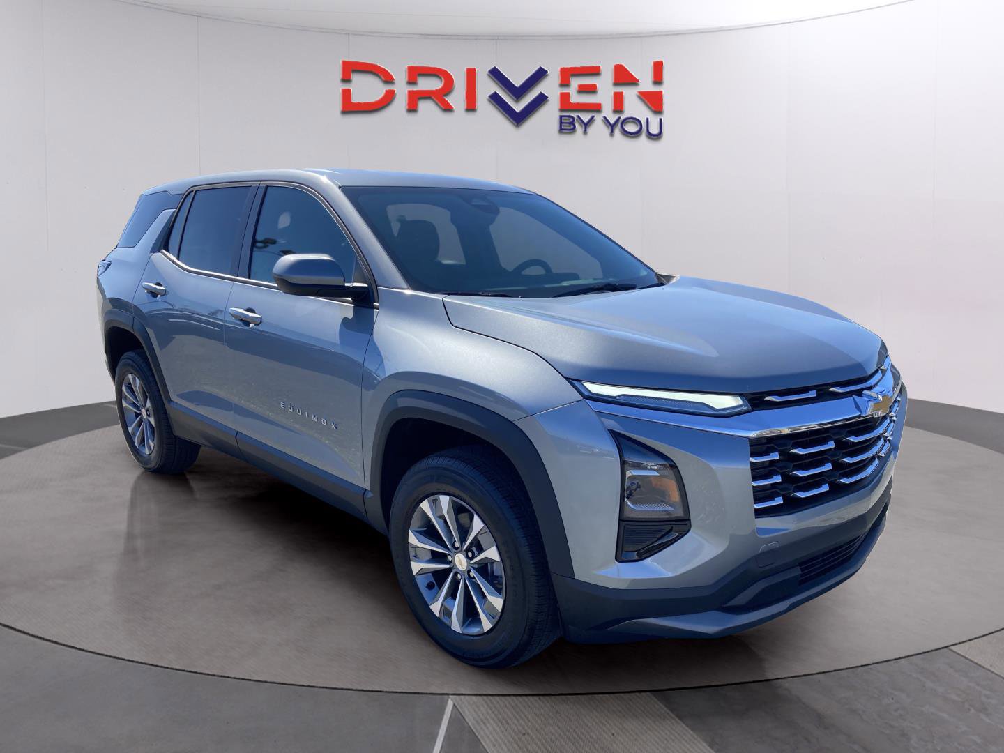 New 2026 Chevrolet Equinox LT w/ Convenience Package II image 8