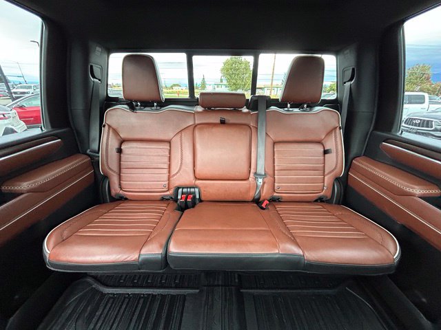 Used 2025 GMC Sierra 3500 Denali Ultimate AWD/4WD image 40