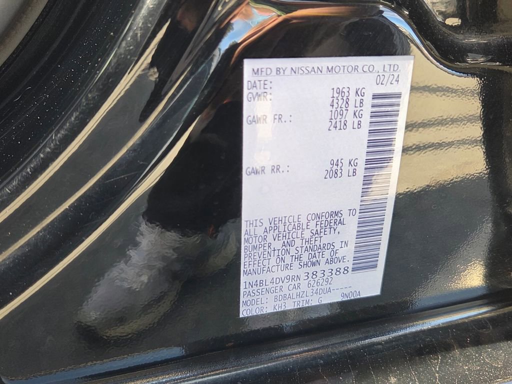 Used 2024 Nissan Altima 2.5 SV image 6