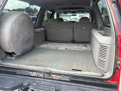 Used 1995 GMC Suburban 2WD image 16