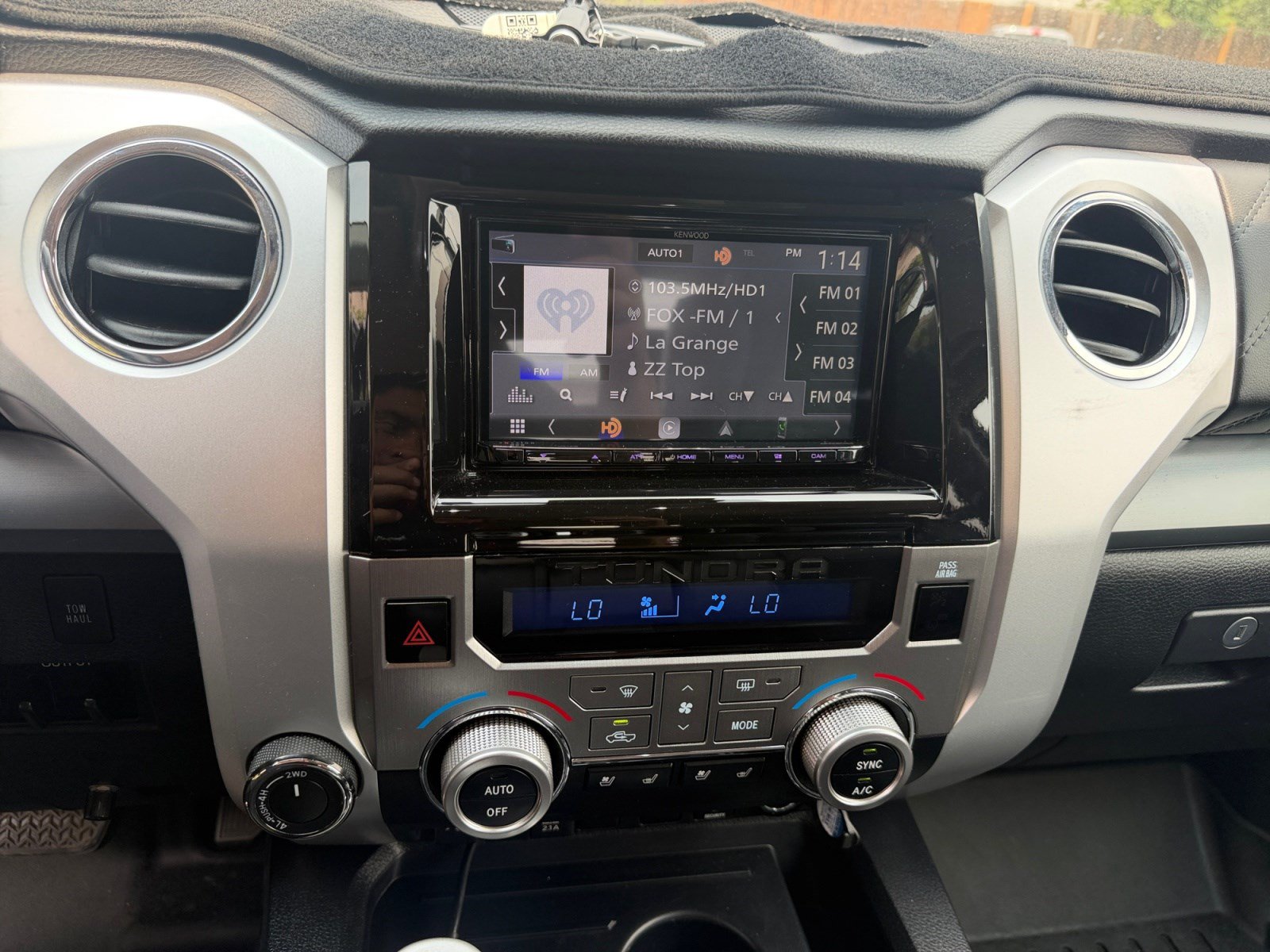 Used 2021 Toyota Tundra Platinum AWD/4WD image 28