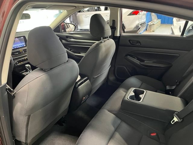 Used 2023 Nissan Altima 2.5 SV FWD image 17