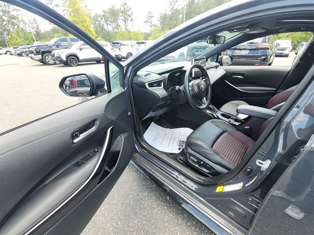Used 2025 Toyota Corolla XSE FWD image 22