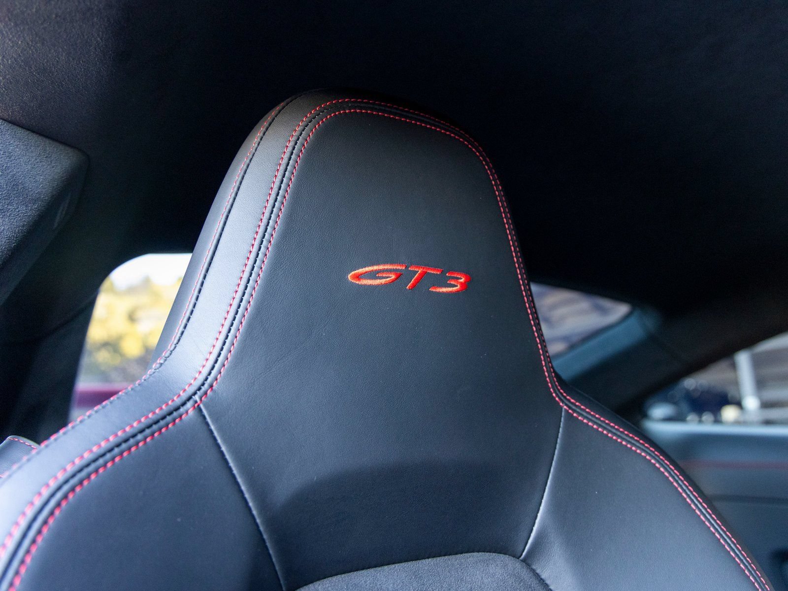 Certified 2022 Porsche 911 GT3 RWD image 54
