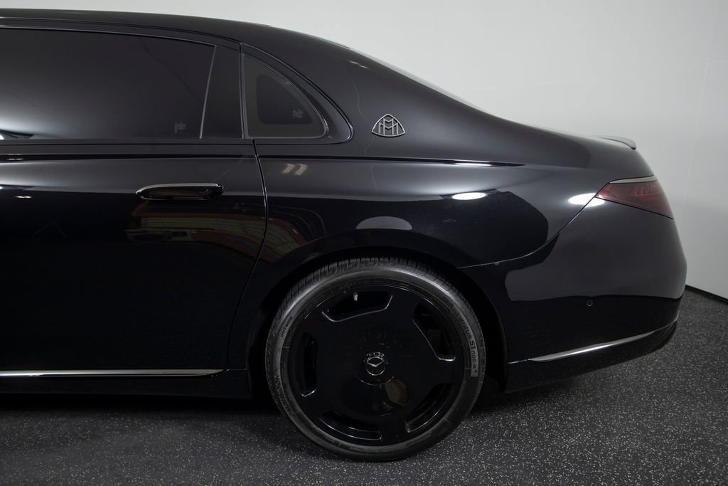 Used 2024 Mercedes-Benz Maybach S 580 4MATIC image 11