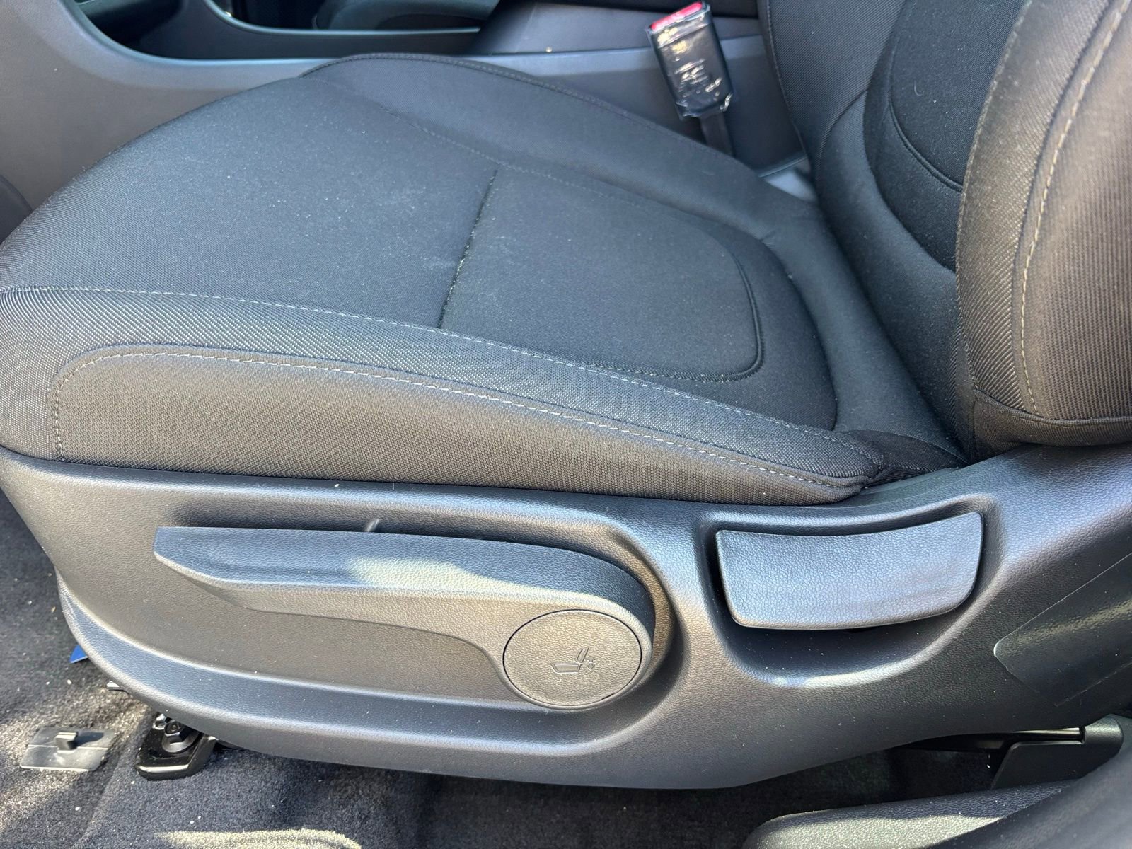 New 2026 Hyundai Tucson Blue SE image 13