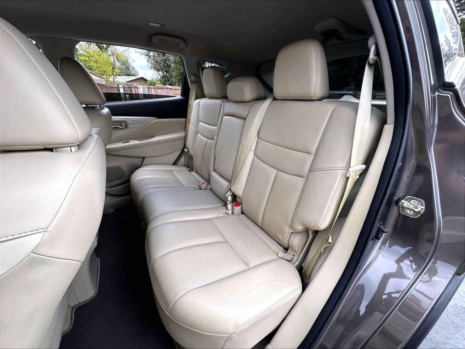 Used 2015 Nissan Murano SL FWD image 30