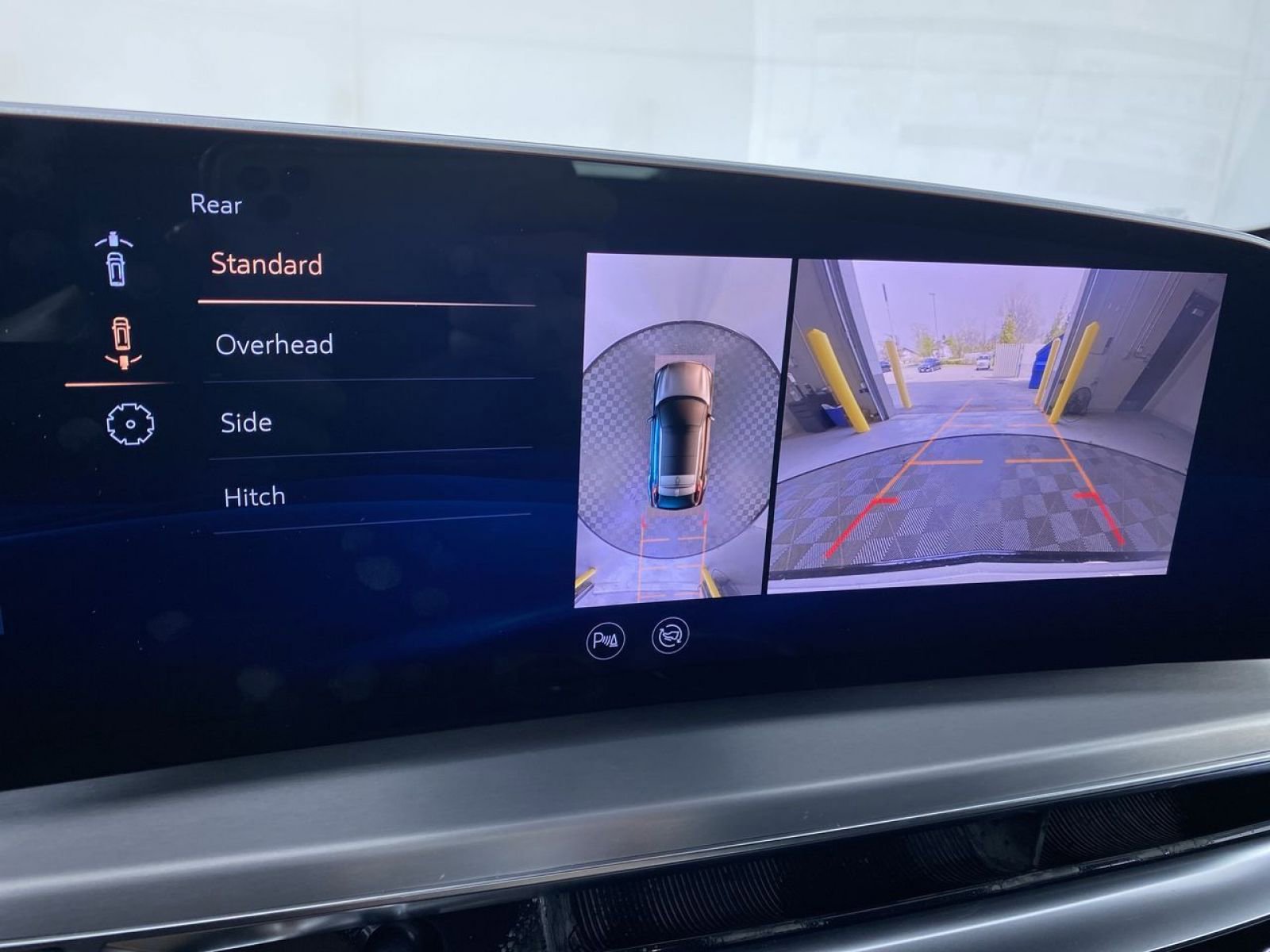 New 2025 Cadillac Lyriq Sport w/ LPO, Floor Liner Package AWD/4WD image 7