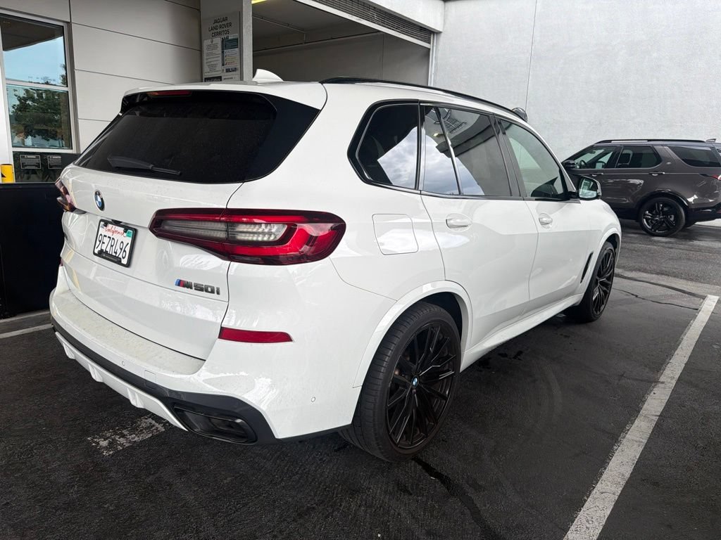 Used 2021 BMW X5 M50i w/ Executive Package AWD/4WD image 5