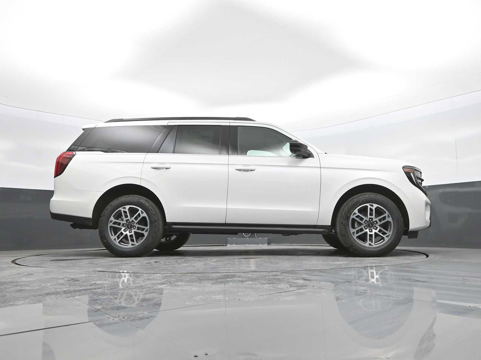 New 2026 Ford Expedition Active AWD/4WD image 64