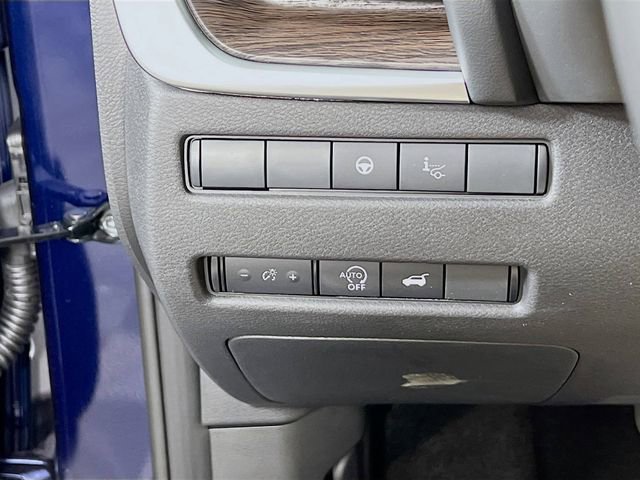 New 2026 Nissan Rogue Platinum w/ Platinum Premium Package image 9