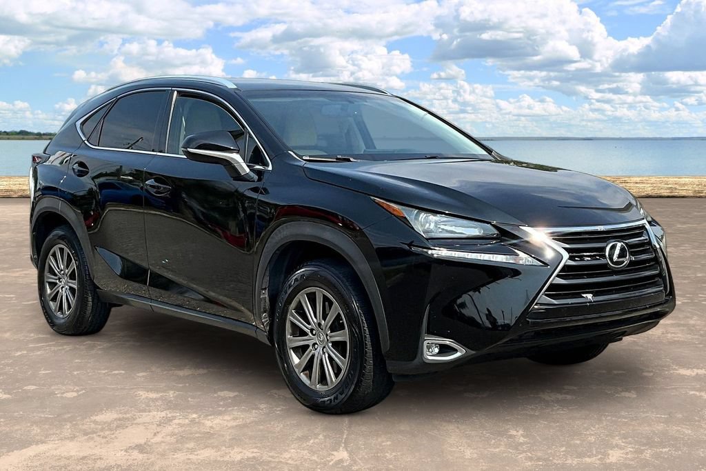 Used 2016 Lexus NX 200t FWD image 3