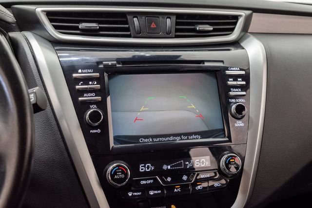 Used 2023 Nissan Murano SV FWD image 14