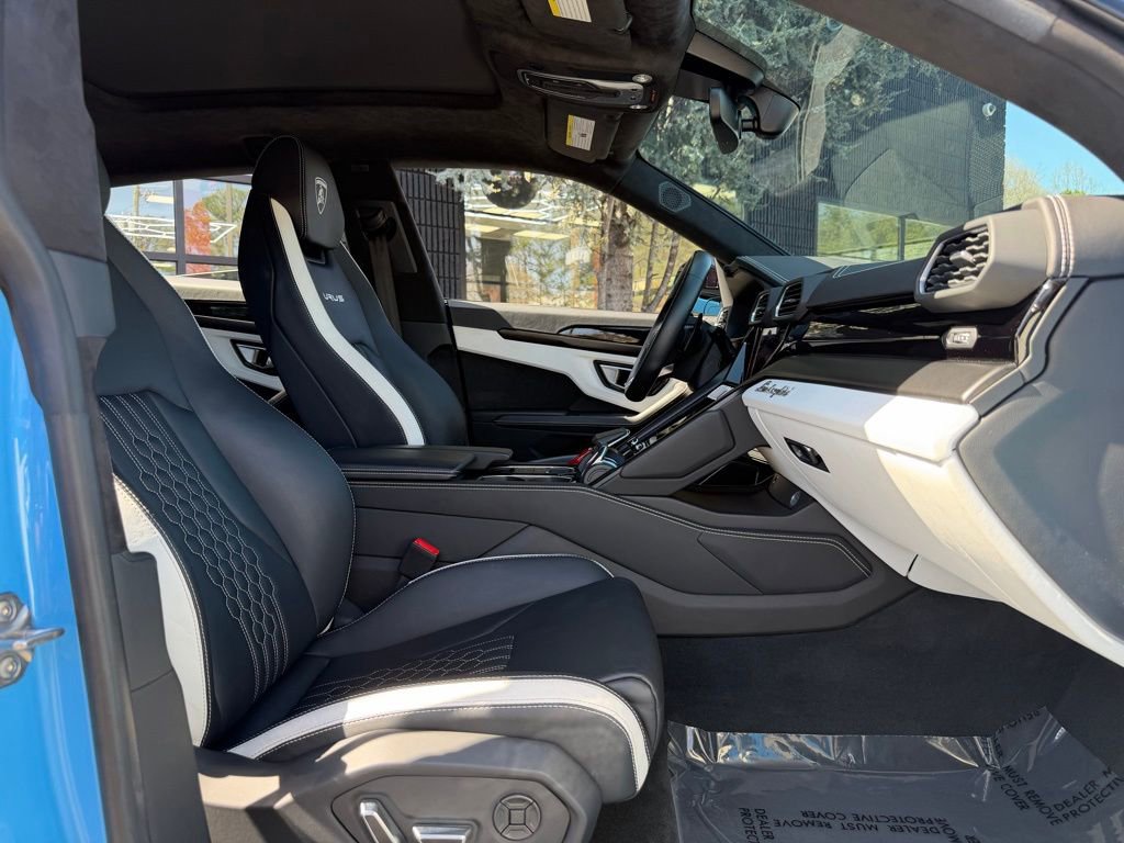 Used 2024 Lamborghini Urus S image 33