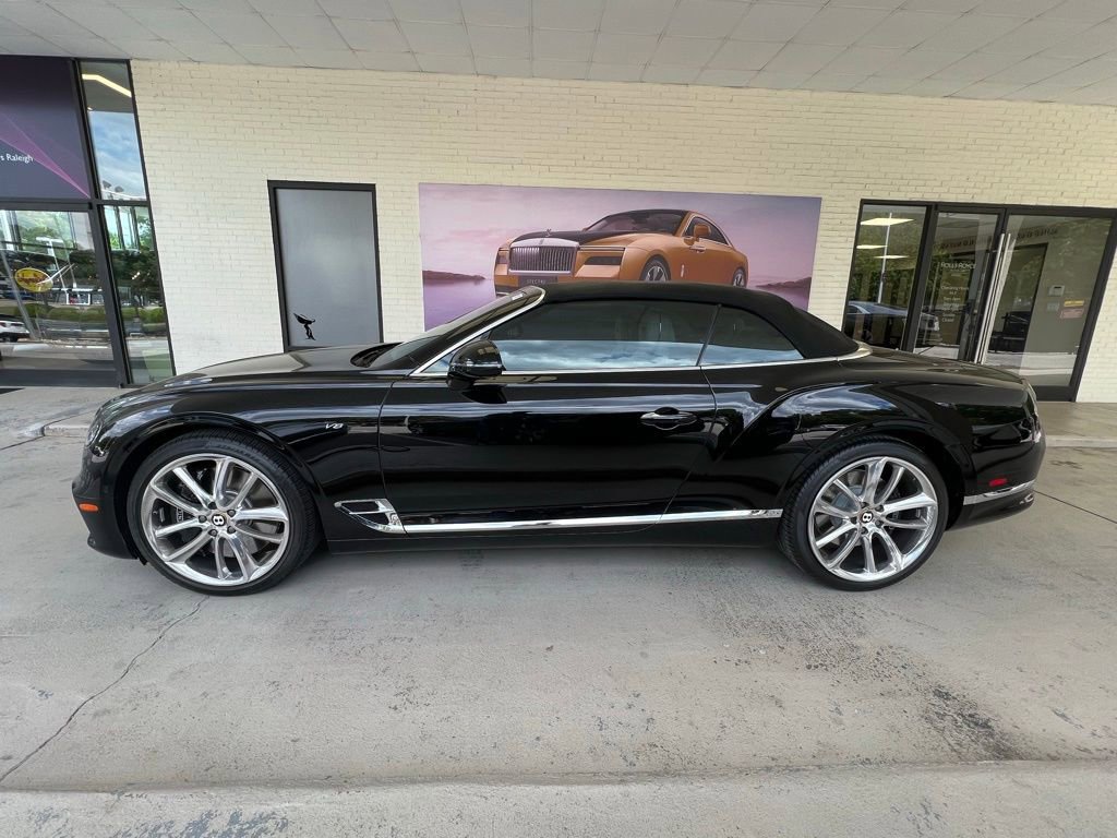 Used 2020 Bentley Continental GT image 4