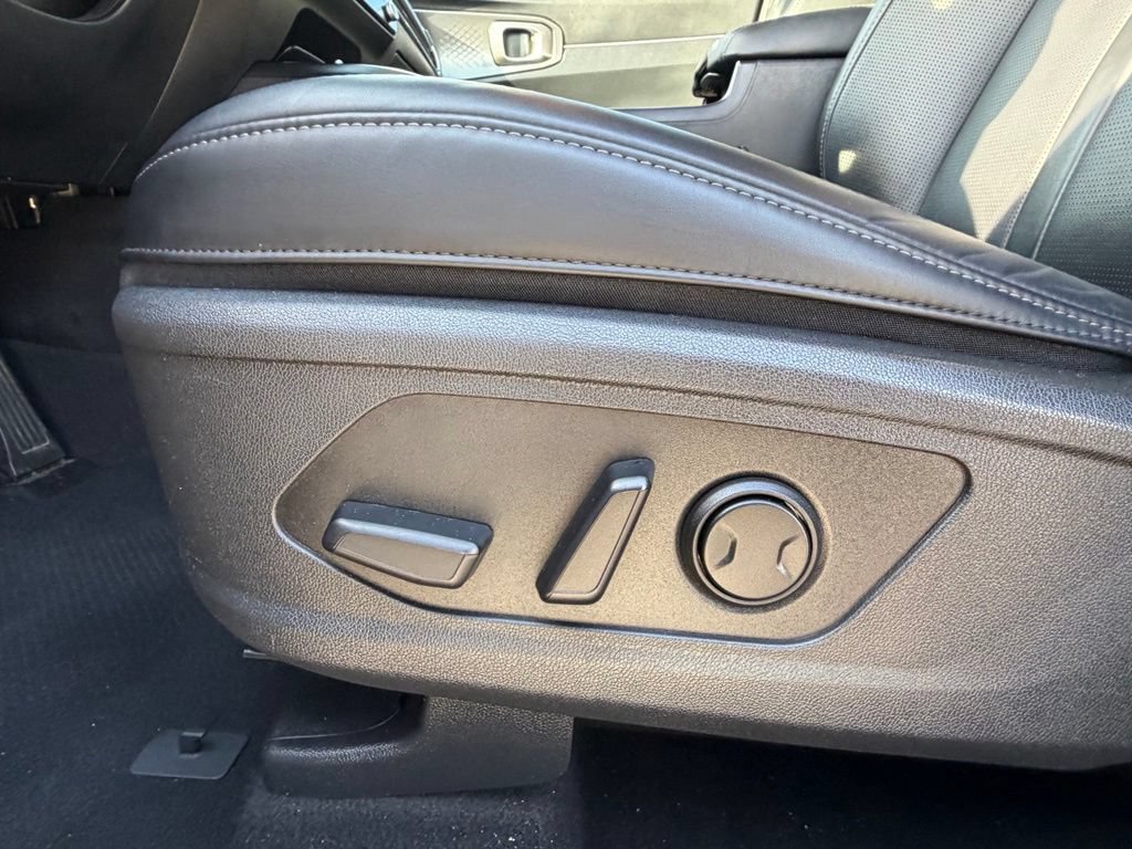 Used 2025 Kia Sorento EX AWD/4WD image 54