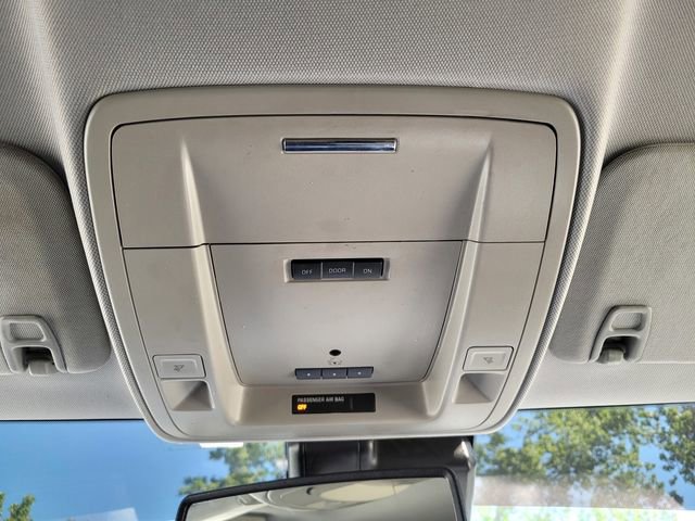 Used 2015 GMC Sierra 1500 SLT w/ Driver Alert Package image 18