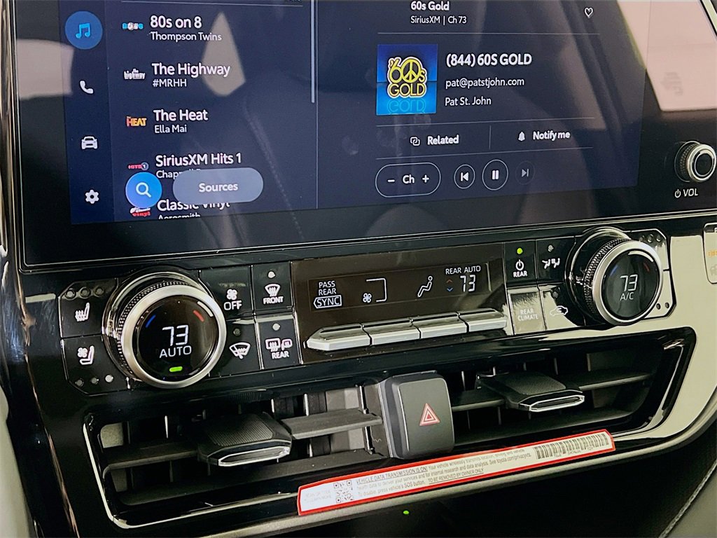 New 2025 Toyota Highlander Limited image 14