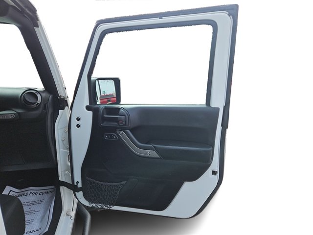 Used 2016 Jeep Wrangler Unlimited Sport image 28