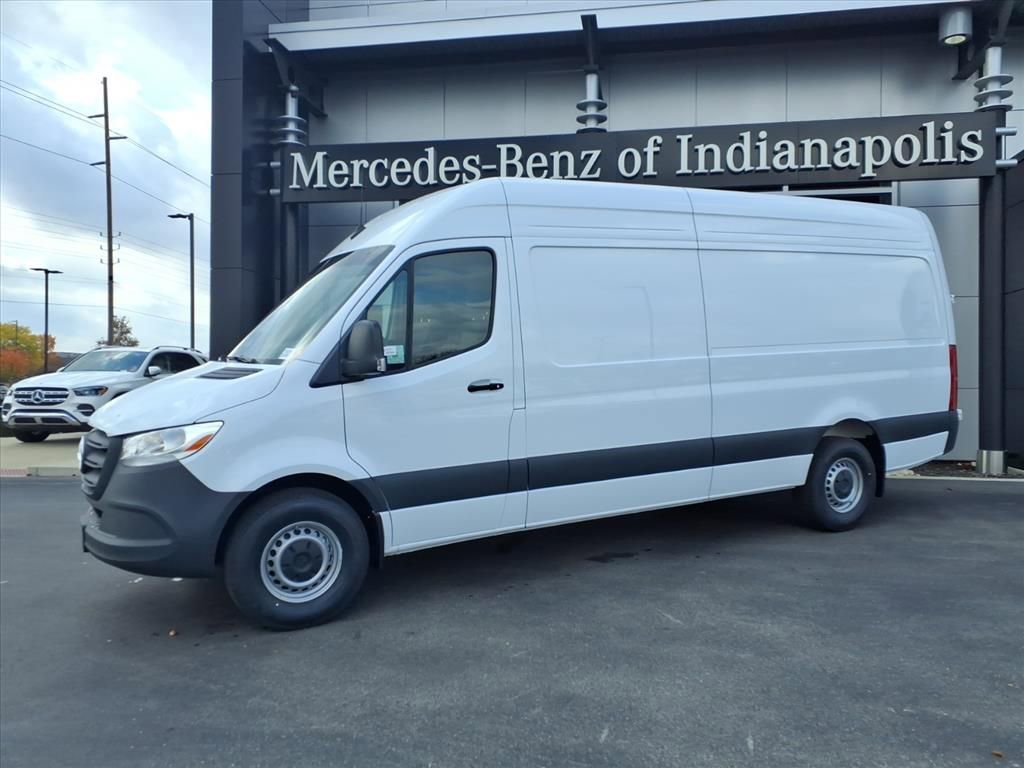 New 2026 Mercedes-Benz Sprinter 2500 image 2