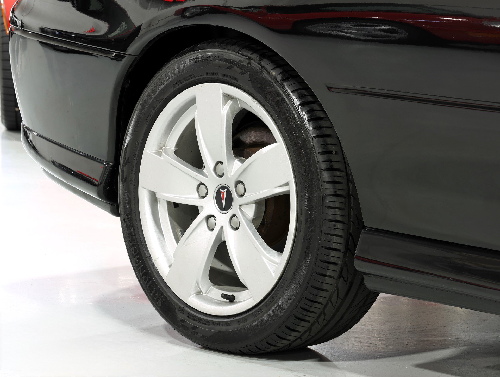 Used 2004 Pontiac GTO RWD image 40