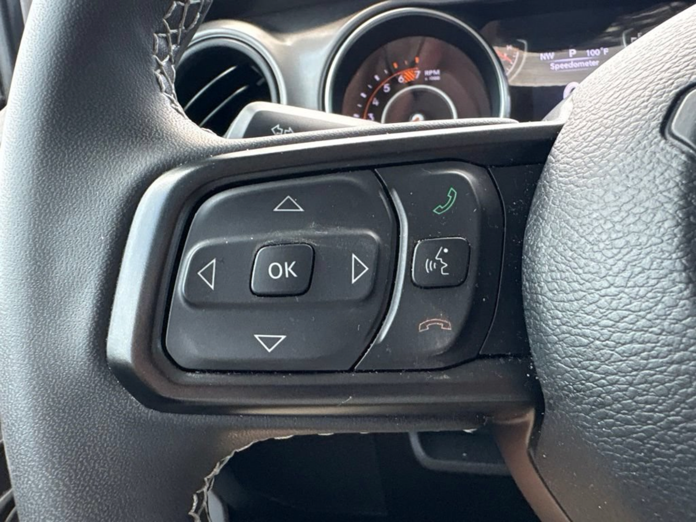 Used 2023 Jeep Wrangler Sport AWD/4WD image 10