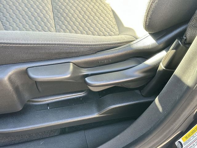 Used 2021 GMC Terrain SLE image 32