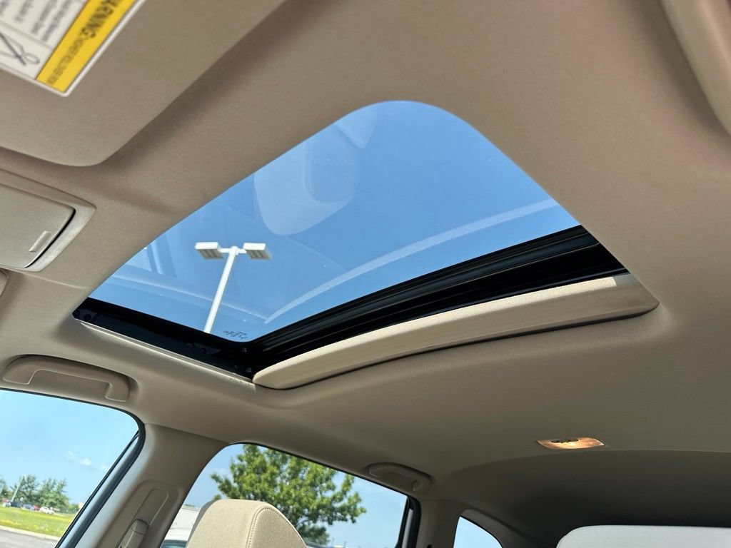 Used 2022 Honda CR-V EX image 5