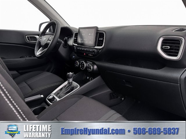 New 2026 Hyundai Venue SEL FWD image 15