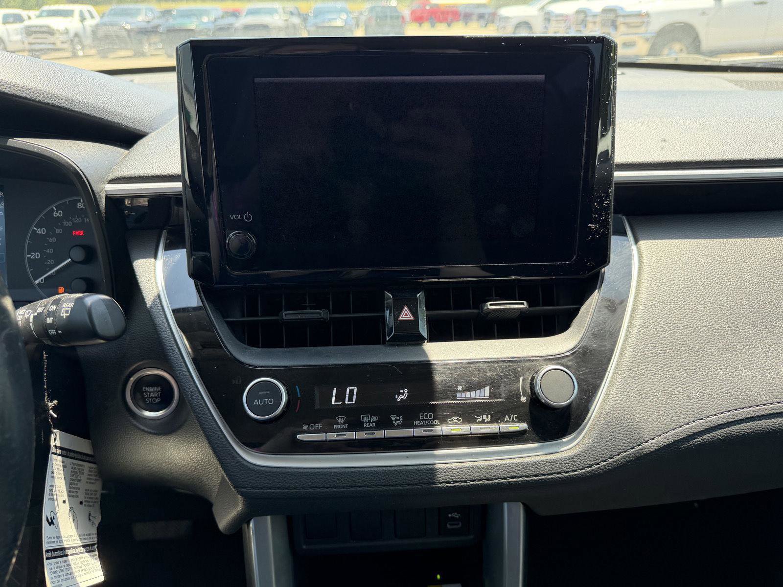 Used 2023 Toyota Corolla Cross LE FWD image 11