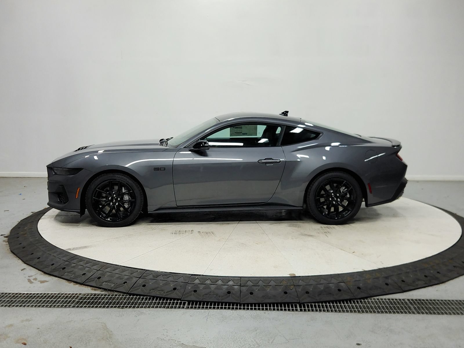 New 2026 Ford Mustang GT Premium RWD image 5