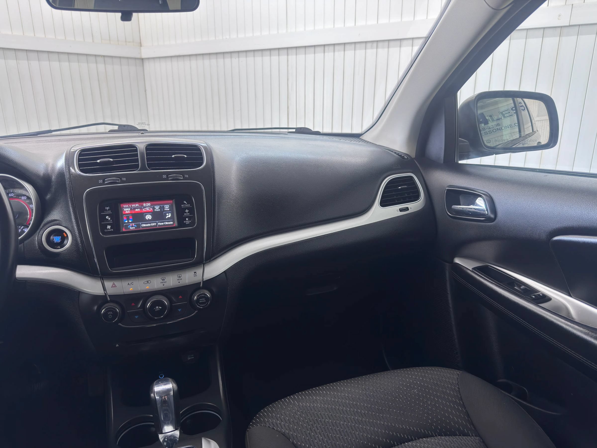 Used 2018 Dodge Journey SE w/ Popular Equipment Group FWD image 17