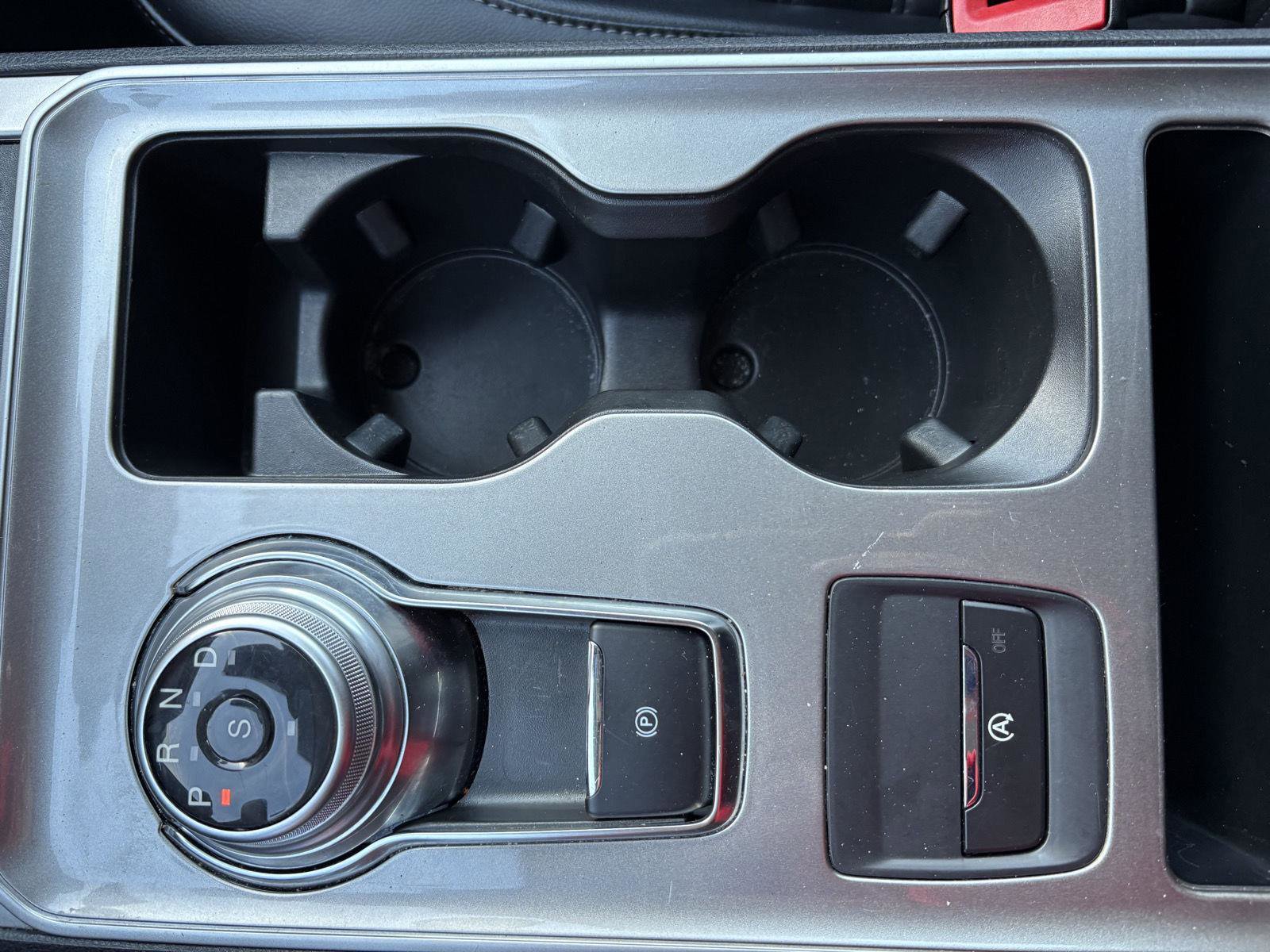 Used 2024 Ford Edge SEL image 15