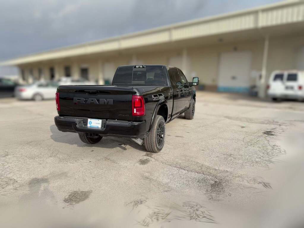 New 2026 RAM 2500 Limited image 11
