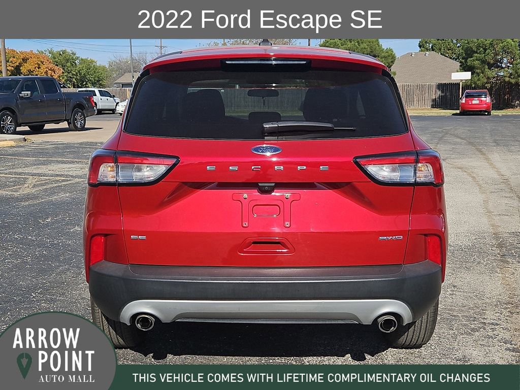 Used 2022 Ford Escape SE w/ Cold Weather Package image 10
