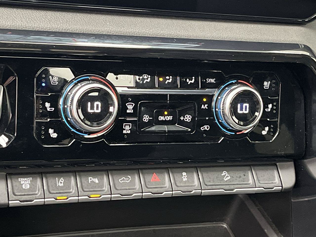 Certified 2025 GMC Sierra 2500 AT4 w/ AT4 Premium Plus Package AWD/4WD image 25
